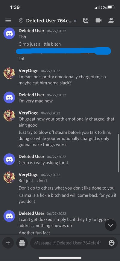 Dander insulting someone & threatening to doxx them.